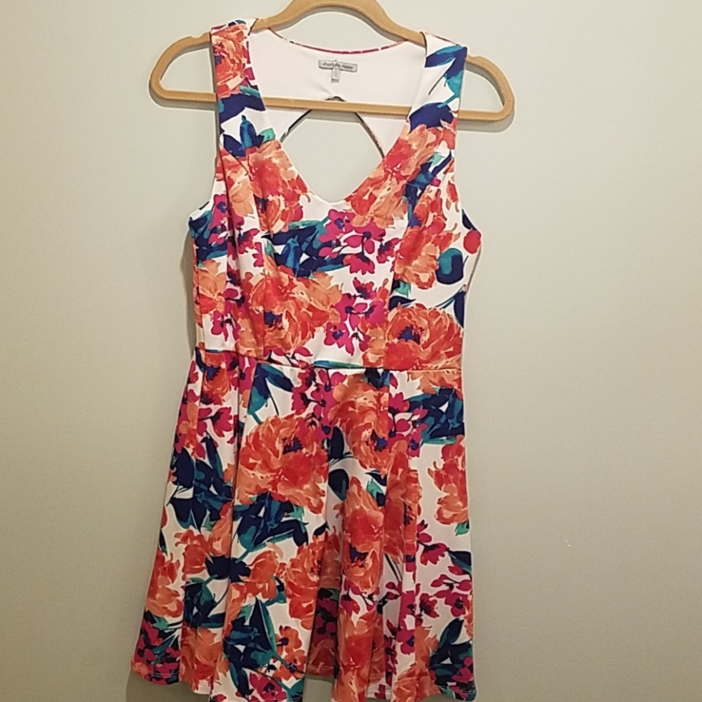 Floral dress open back